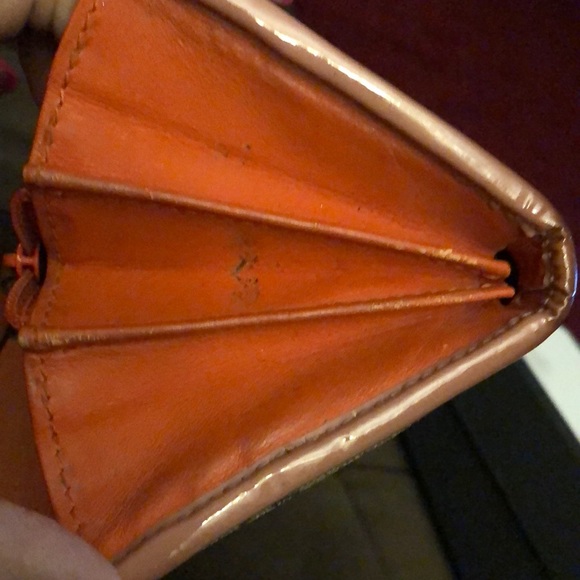Authentic Gucci wallet - Picture 7 of 7